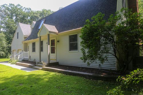 189 Crane Hollow Rd, Bethlehem, CT, 06751-1923 | Card Image