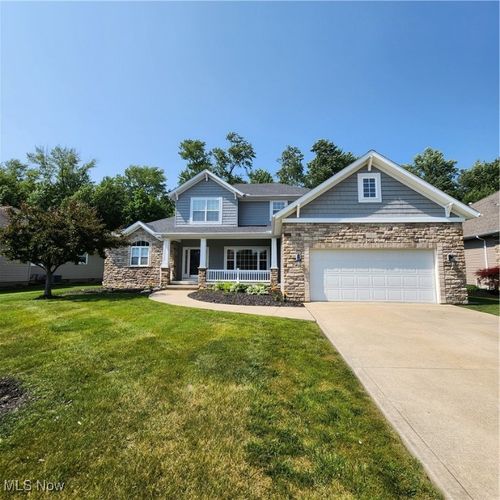 38813 Margaret Walsh Ct, Willoughby, OH, 44094-8841 | Card Image