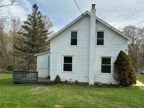 8 Straits Turnpike Ln, Morris, CT, 06763-1500 | Card Image