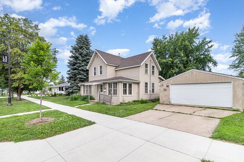316 E Main St, Belle Plaine, MN, 56011-2007 | Card Image