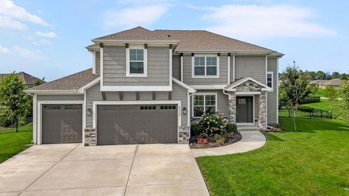 24704 76th St, Shawnee, KS, 66227-2109 | Card Image