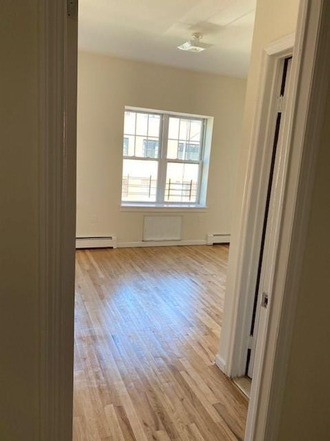 1033A Rev James A Polite Ave, Condo with 3 bedrooms, 3 bathrooms and null parking in Bronx NY | Image 5