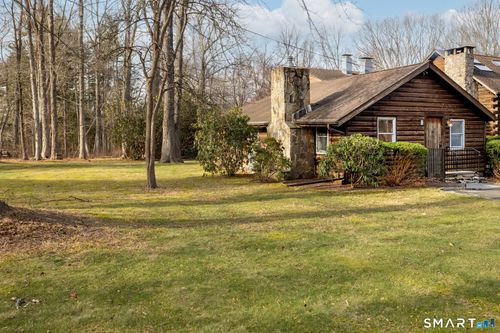 1 Long Wall Rd, Redding, CT, 06896-2400 | Card Image