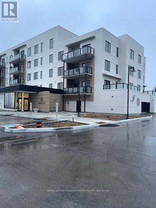 ph1-19B West Street N, Kawartha Lakes (Fenelon Falls), ON, K9V1C4 | Card Image