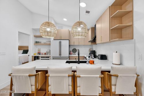 207-4848 N 36th St, Phoenix, AZ, 85018-3478 | Card Image