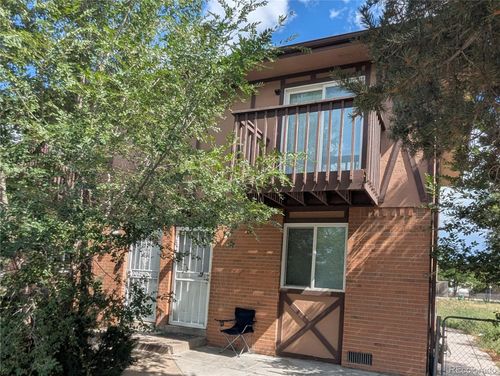 7820 Locust Ct, Commerce City, CO, 80022-1155 | Card Image