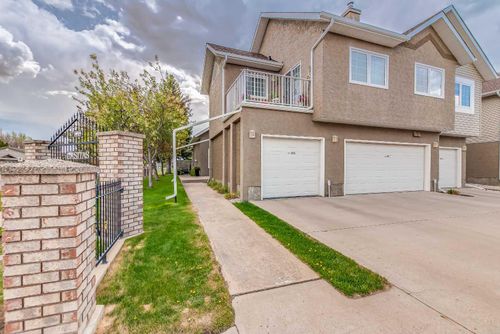605-221 Cameron Rd Se, Medicine Hat, AB, T1B4B5 | Card Image