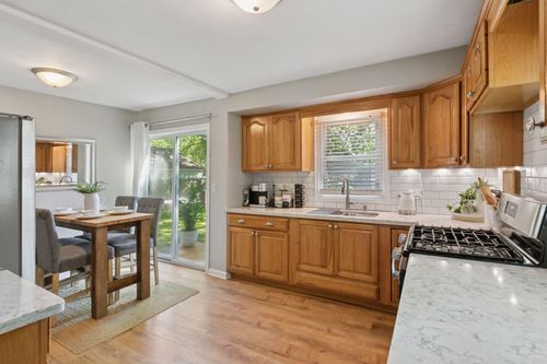 7343 Hayes St Ne, Fridley, MN, 55432-3630 | Card Image