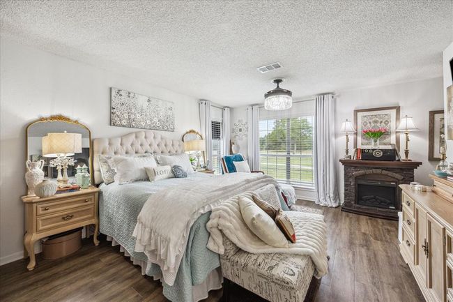 3230 S Fm 1291, Home with 3 bedrooms, 3 bathrooms and 2 parking in Fayetteville TX | Image 23
