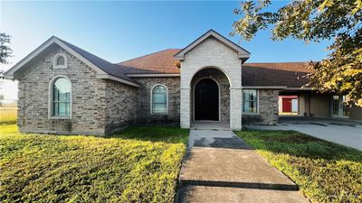 1806 Sapphire Street, House other with 5 bedrooms, 3 bathrooms and 6 parking in Penitas TX | Image 2