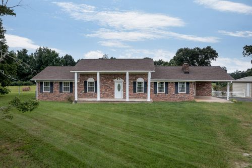 934 Holder Station Rd, Quebeck, TN, 38579-2119 | Card Image