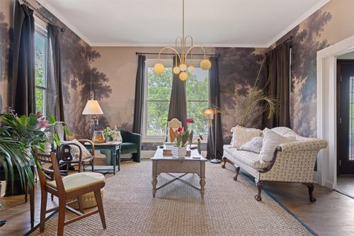 501 Branch St, Taylor, TX, 76574-2760 | Card Image