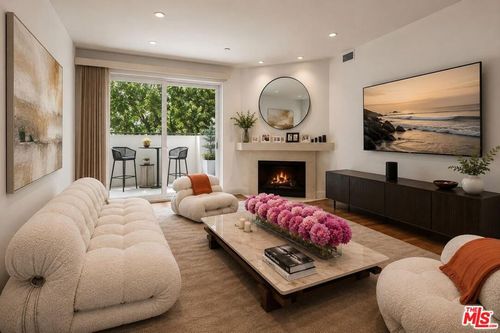 104-1521 Greenfield Ave, Los Angeles, CA, 90025-3424 | Card Image