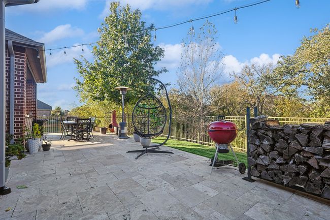 Travertine tiled patio!!! | Image 33