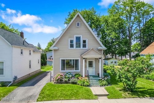 311 Glen Ave, Scotia, NY, 12302-1709 | Card Image