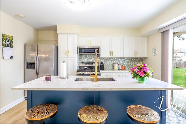 395 Magnolia Ave, House other with 3 bedrooms, 2 bathrooms and 2 parking in Gurnee IL | Image 20