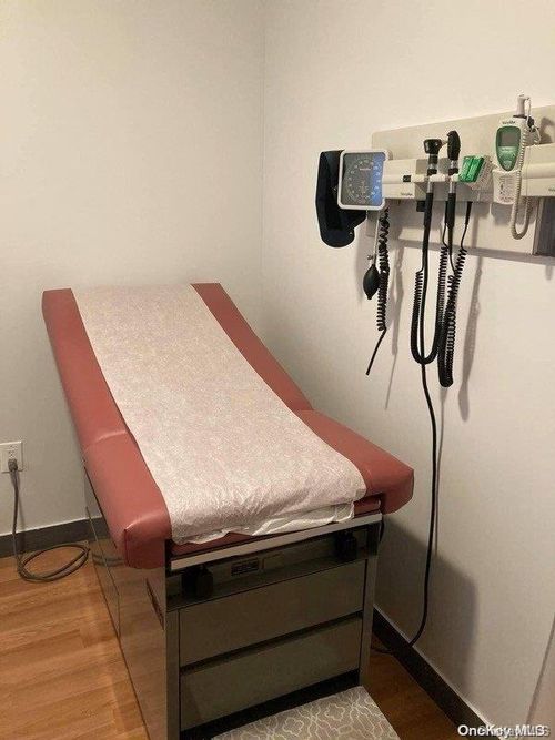 90-10 101st Ave, Ozone Park, NY, 11416 | Card Image