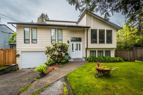 19881 48 Ave, Langley, BC, V3A3L2 | Card Image