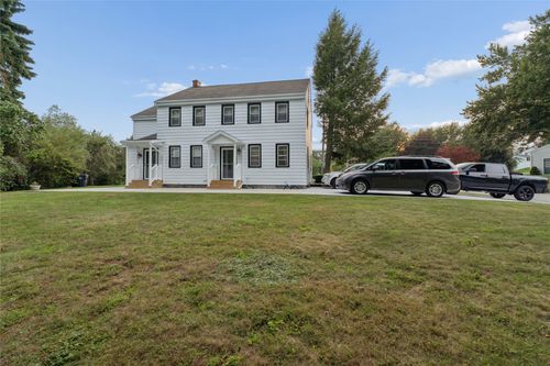837 W 52nd St, Erie, PA, 16509-2521 | Card Image