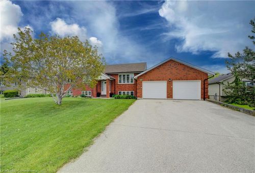 3985 Sackville St, Shakespeare, ON, N0B2P0 | Card Image