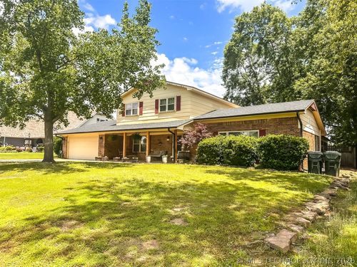 904 Erie, Muskogee, OK, 74403 | Card Image