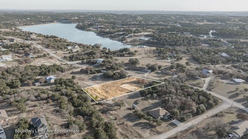 1135 Lakeside Dr, Bluff Dale, TX, 76433-4371 | Card Image