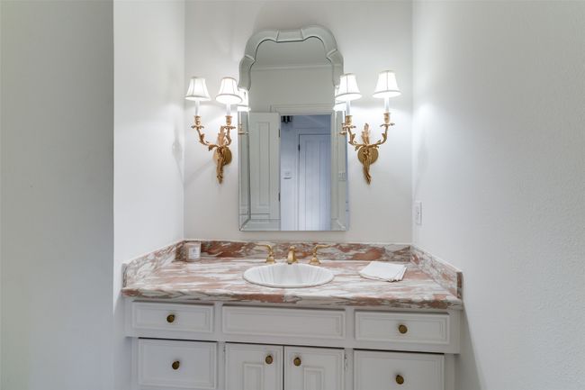 Bathroom with​​‌​​​​‌​​‌‌​‌‌​​​‌‌​​‌‌​‌​​​​​‌ vanity | Image 13
