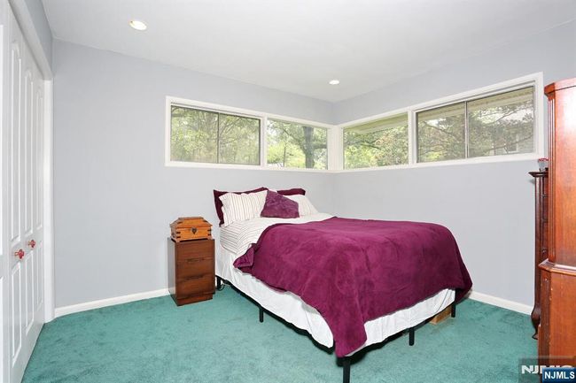 5 Brookview Ter, House other with 4 bedrooms, 3 bathrooms and null parking in Hillsdale NJ | Image 19
