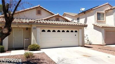 1013 Adobe Flat Drive, House other with 3 bedrooms, 2 bathrooms and null parking in Henderson NV | Image 1