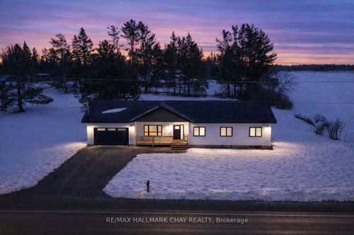 122 Day Dr, Sebright, ON, L3V6H5 | Card Image