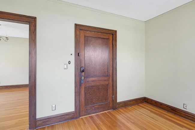 ENTRY DOOR TO UNIT | Image 20