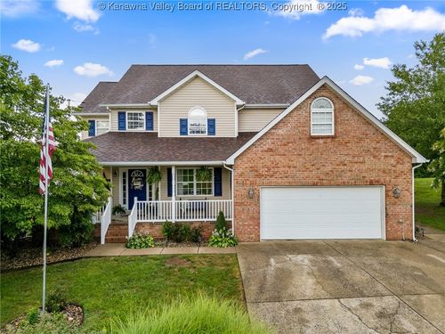 521 Overlook Dr, Hurricane, WV, 25526-9170 | Card Image