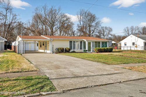 9901 Ponder Ln, Louisville, KY, 40272-3925 | Card Image