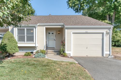 434-434 Lakeview Dr, Southington, CT, 06489-3476 | Card Image