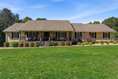 81 Carter Rd Sw, Cartersville, GA, 30120-7447 | Card Image