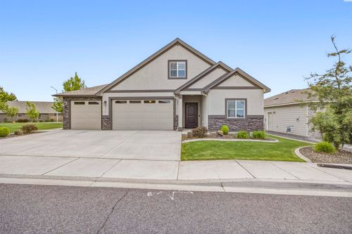 2713 Torrey Pines Way, Richland, WA, 99354-2379 | Card Image