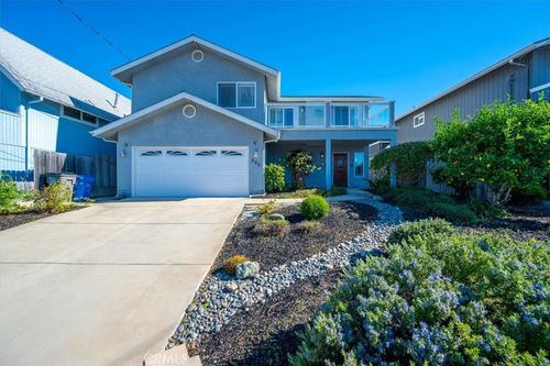 590 Downing St, Morro Bay, CA, 93442-1822 | Card Image