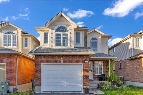 7 Drohan Dr, Guelph, ON, N1G5H6 | Card Image