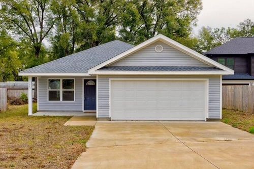 749 Amos St, Crestview, FL, 32539-4207 | Card Image