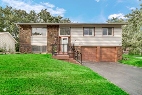 404 Assembly Dr, Bolingbrook, IL, 60440-1208 | Card Image