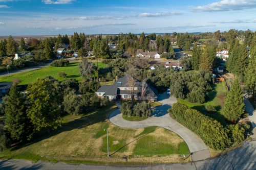 1674 Knoll Ct, Merced, CA, 95340 | Card Image