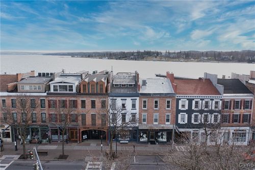 38 E Genesee St, Skaneateles, NY, 13152-1361 | Card Image