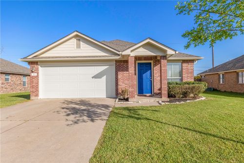 913 Whitewing Lane, College Station, TX, 77845 | Card Image
