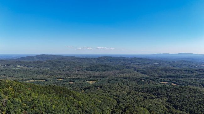 4127 Busted Rock Road, House other with 4 bedrooms, 4 bathrooms and 2 parking in Meadows of Dan VA | Image 4