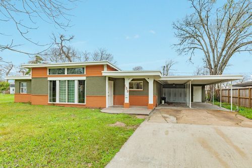 159 Oak Dr, Lake Jackson, TX, 77566-4231 | Card Image