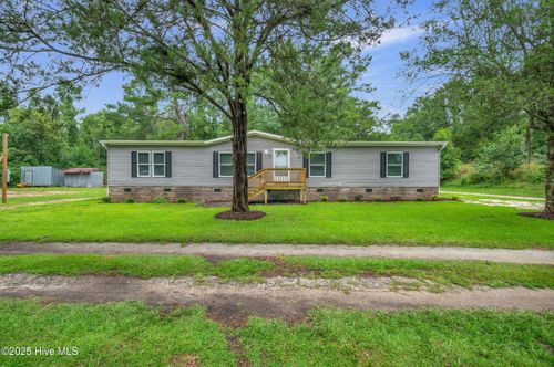 97 Bridgeside Rd, Rocky Point, NC, 28457-8070 | Card Image