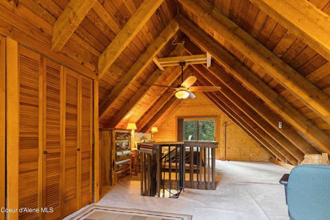 Upstairs bedroom | Image 17