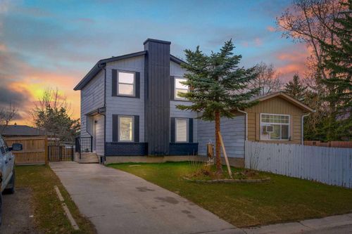 62 Deer Ridge Way Se, Calgary, AB, T2J5Y6 | Card Image