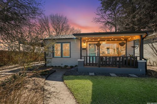 530 Huisache Ave, San Antonio, TX, 78212-5307 | Card Image