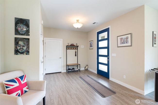 510 W Evergreen Farm Way, Condo with 2 bedrooms, 2 bathrooms and 3 parking in Sequim WA | Image 24